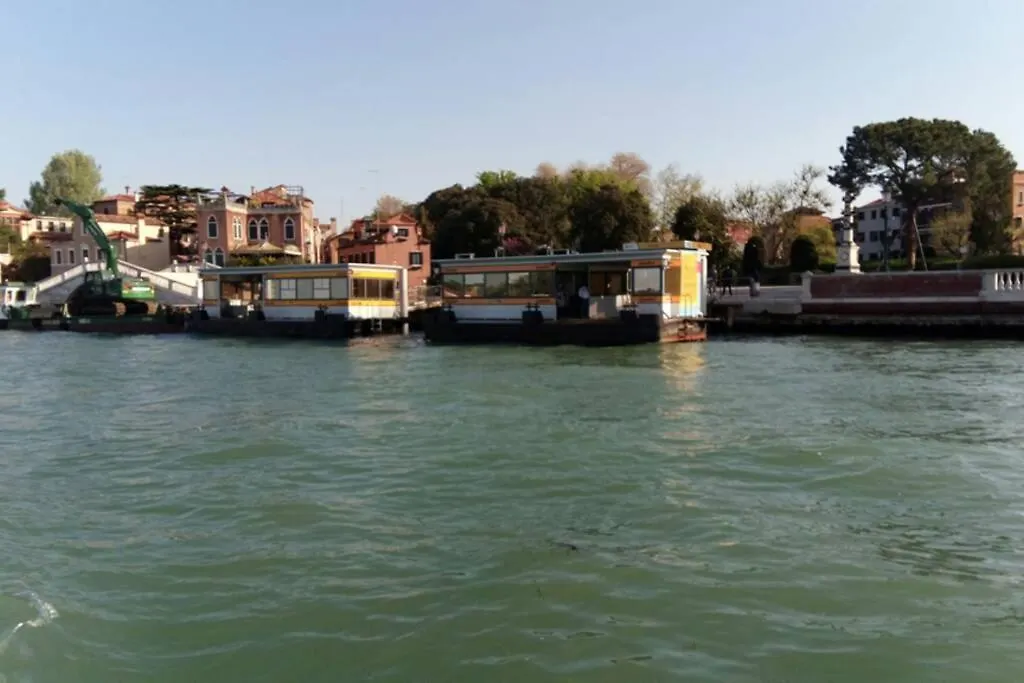 Facevenice Biennale Giardini Wifi Apartment 0*, Venice Italy